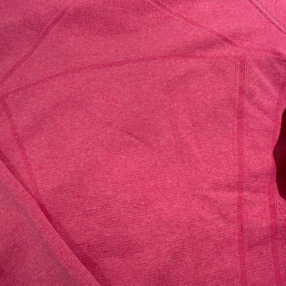 Ivivva Girls Fuchsia Long Sleeve Tee in technical fabric - Picture 3 of 5